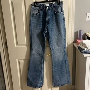 Zara High Rise Straight Leg Jean Size 6